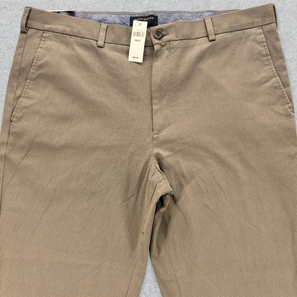 Banana Republic Aiden Fit Chino Pants Mens 38x32 Beige Slim Textured Cotton NEW